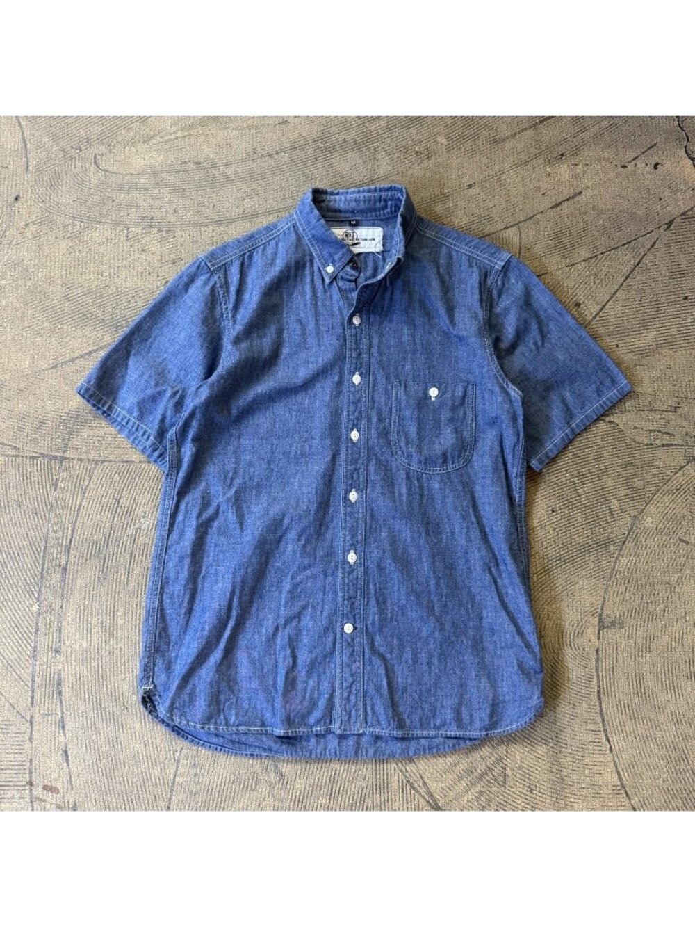 Rogue Territory Selvedge Short Sleeve Blue Chambray Button Up Shirt Medium